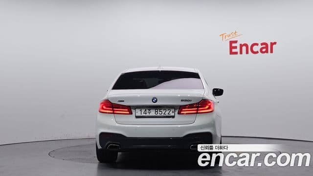 BMW 5시리즈 (G30) 530i xDrive M Sport Plus, 2017 4