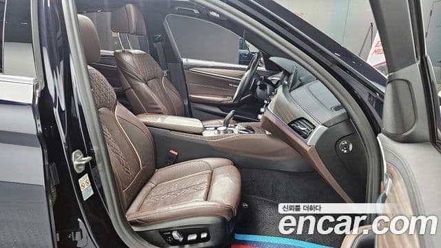 BMW 5시리즈 (G30) 520d xDrive M Sport Plus, 2020 10