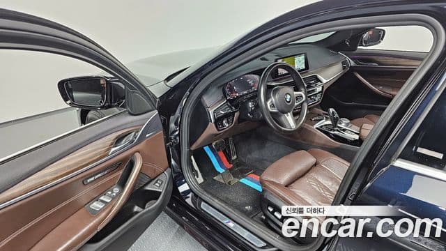 BMW 5시리즈 (G30) 520d xDrive M Sport Plus, 2020 11