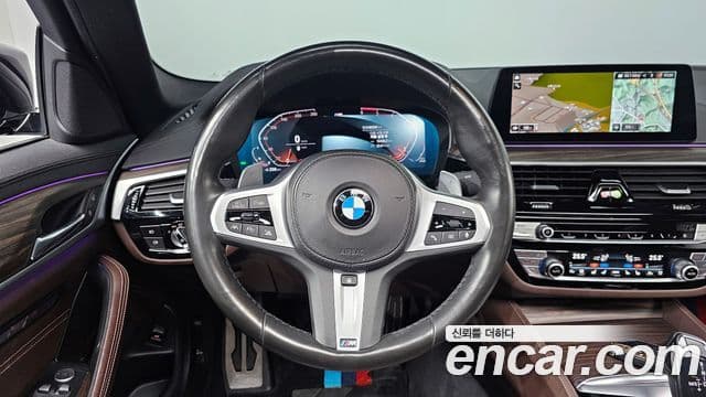 BMW 5시리즈 (G30) 520d xDrive M Sport Plus, 2020 13