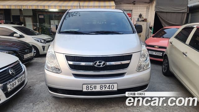 Hyundai Grand Starex CVX Deluxe, 2010 1