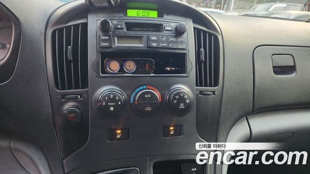 Hyundai Grand Starex CVX Deluxe, 2010 9