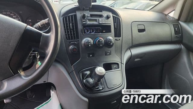 Hyundai Grand Starex CVX Deluxe, 2010 13