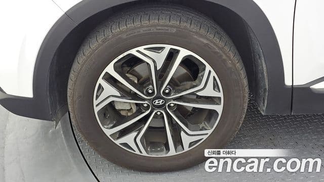 Hyundai Santa Fe TM Exclusive Special, 2019 все фото