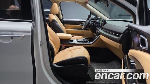Kia Carnival 4세대 Signature, 2023 10
