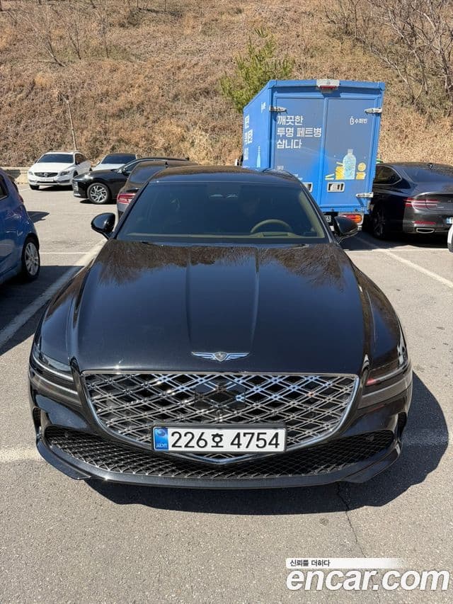 Genesis G80 (RG3) бензин 2.5 турбо AWD, 2026 1
