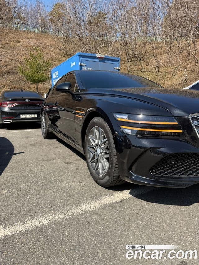 Genesis G80 (RG3) бензин 2.5 турбо AWD, 2026 4