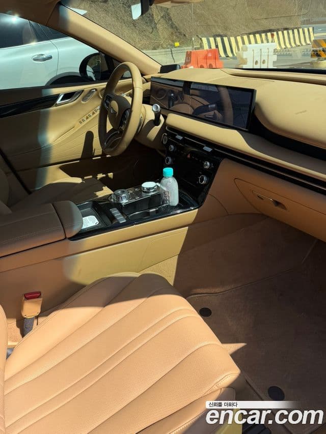 Genesis G80 (RG3) бензин 2.5 турбо AWD, 2026 все фото