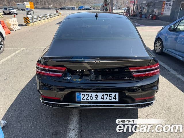 Genesis G80 (RG3) бензин 2.5 турбо AWD, 2026 10