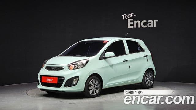 Kia All New Morning Deluxe Trendy, 2014 1