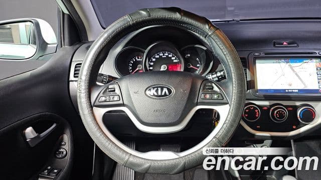 Kia All New Morning Deluxe Trendy, 2014 13