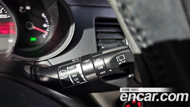 Kia All New Morning Deluxe Trendy, 2014 17