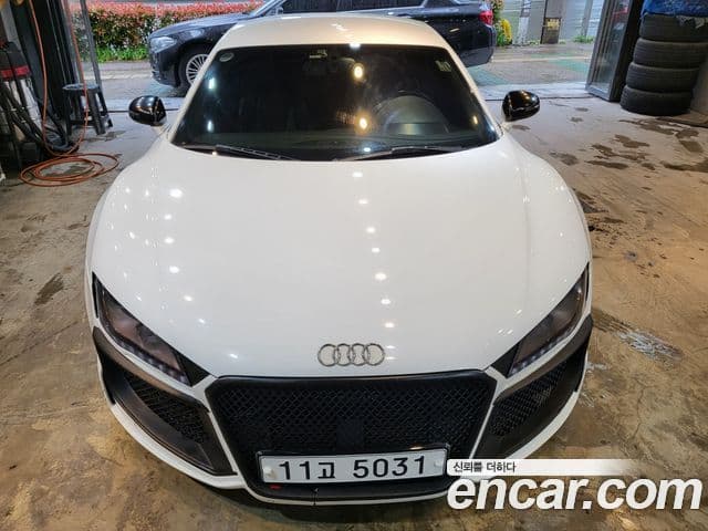 Audi R8 4.2 V8 купе, 2009 1
