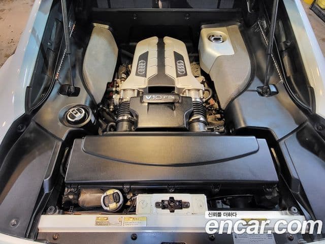 Audi R8 4.2 V8 купе, 2009 10