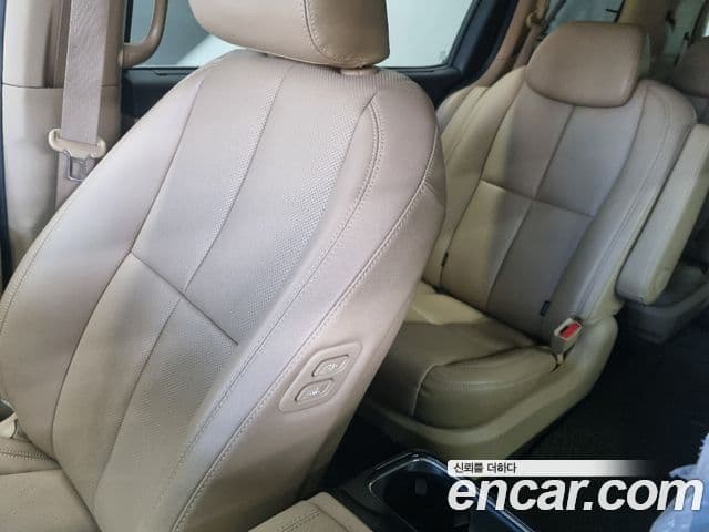 Kia The / новый New Carnival Special, 2019 13