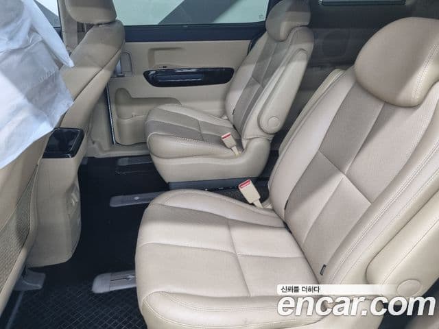 Kia The / новый New Carnival Special, 2019 14