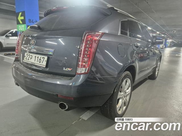 Cadillac All New SRX Premium, 2010 3