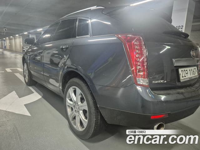 Cadillac All New SRX Premium, 2010 все фото