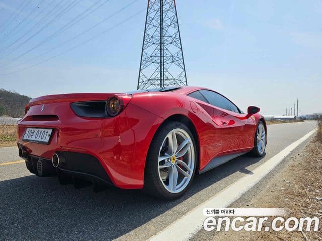 Ferrari 488 GTB, 2017 все фото