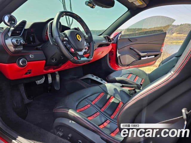 Ferrari 488 GTB, 2017 9