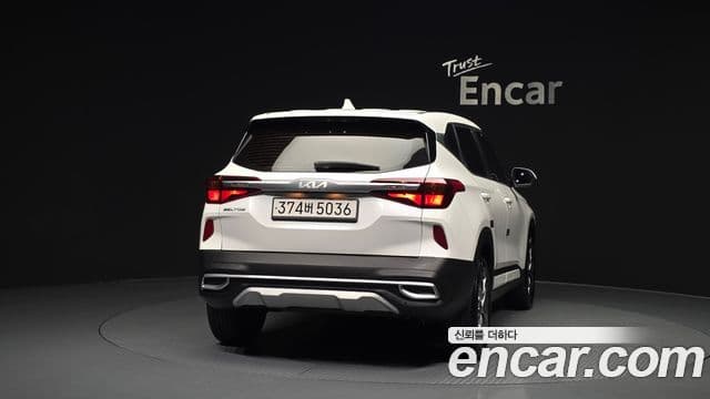 Kia Seltos Prestige, 2022 4
