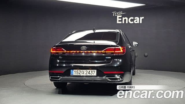 Kia K7 Premier гибрид Signature, 2021 4