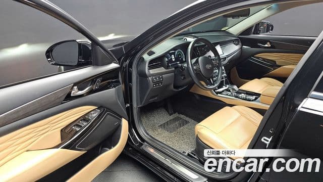 Kia K7 Premier гибрид Signature, 2021 11