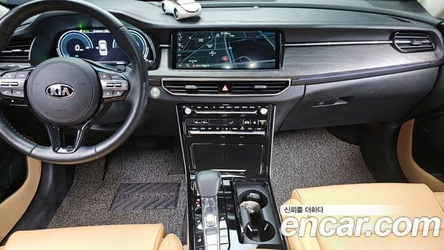 Kia K7 Premier гибрид Signature, 2021 14