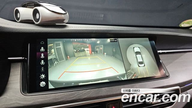 Kia K7 Premier гибрид Signature, 2021 15