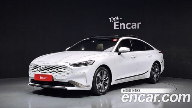 Kia K8 гибрид Signature, 2023 1