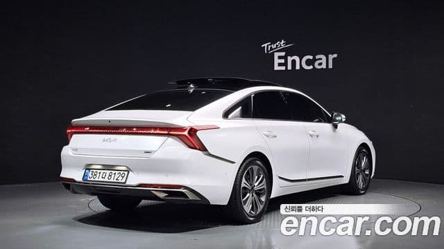 Kia K8 гибрид Signature, 2023 2