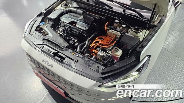 Kia K8 гибрид Signature, 2023 6