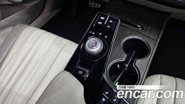 Kia K8 гибрид Signature, 2023 9