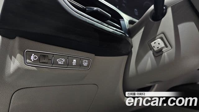 Kia K8 гибрид Signature, 2023 14