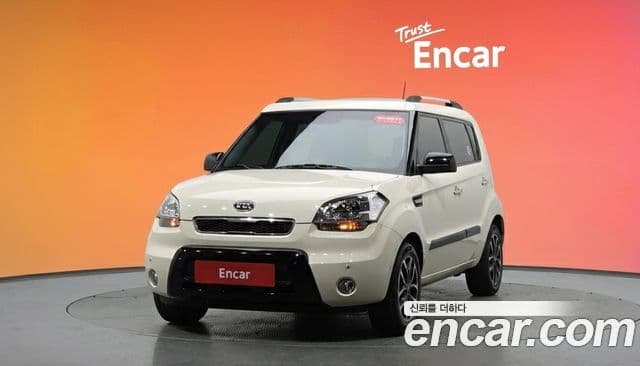 Kia Soul Cosmo, 2011 1