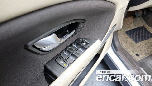 Land Rover Range Rover Evoque 2.0 TD4 SE, 2018 17