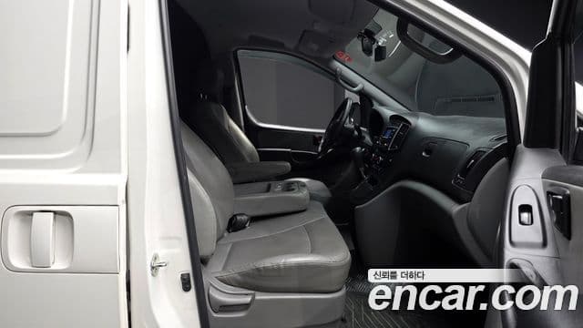 Hyundai Grand Starex Smart, 2018 10