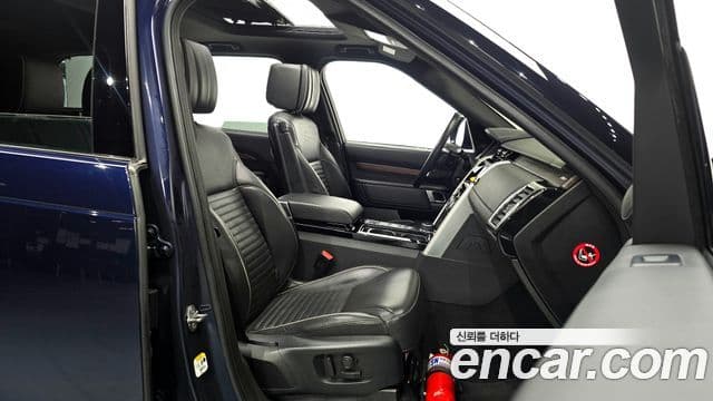 Land Rover Discovery 5 Luxury, 2018 10