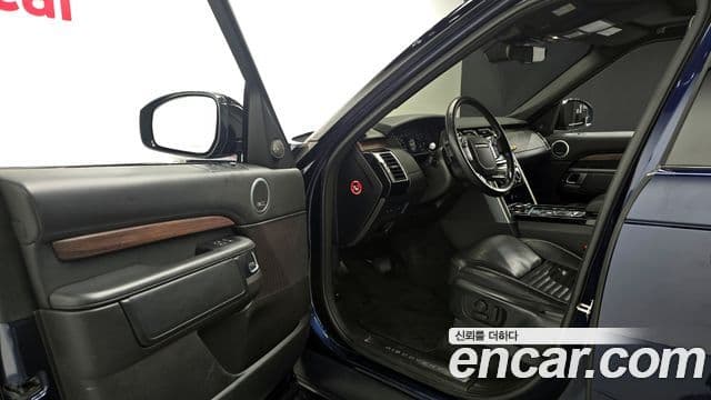 Land Rover Discovery 5 Luxury, 2018 11