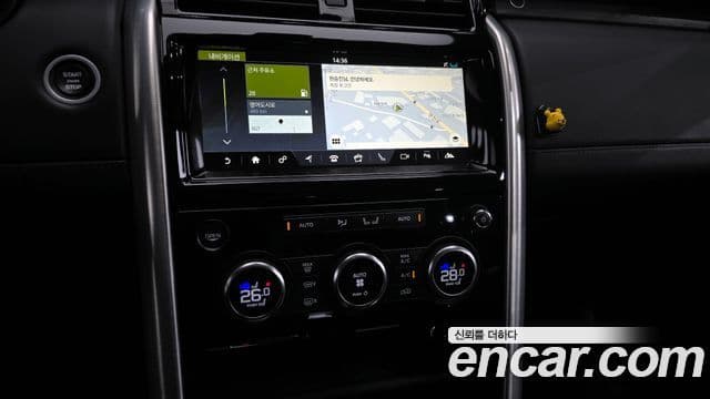 Land Rover Discovery 5 Luxury, 2018 14