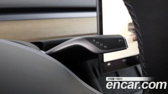 Tesla модель Y, 2023 9