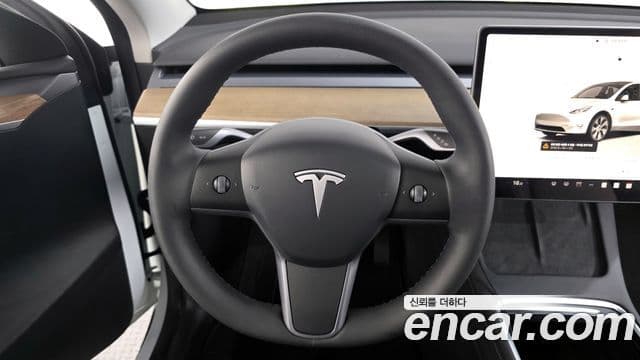 Tesla модель Y, 2023 13