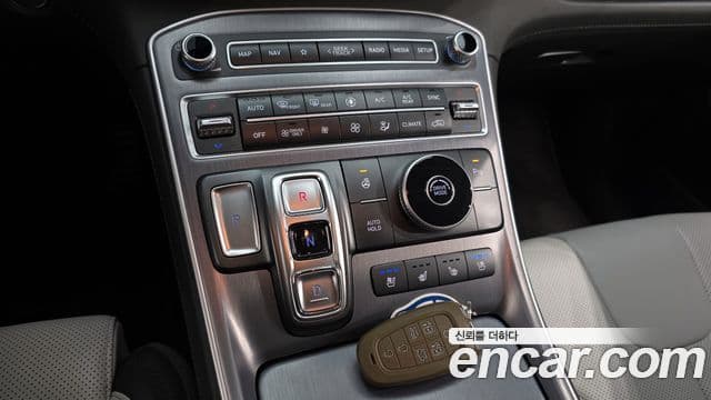 Hyundai The / новый New Santa Fe Calligraphy, 2022 9