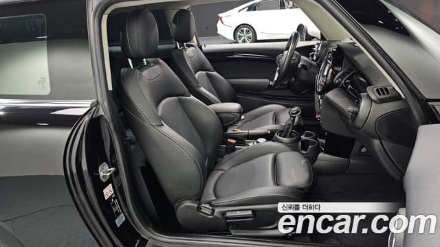 Mini Cooper 3세대, 2019 10