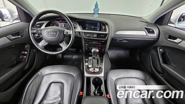 Audi New A4 B8, 2013 7