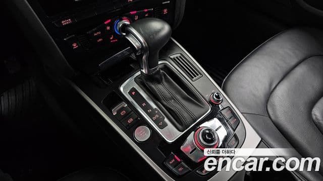 Audi New A4 B8, 2013 9