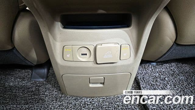 Kia All New Carnival Prestige, 2018 18