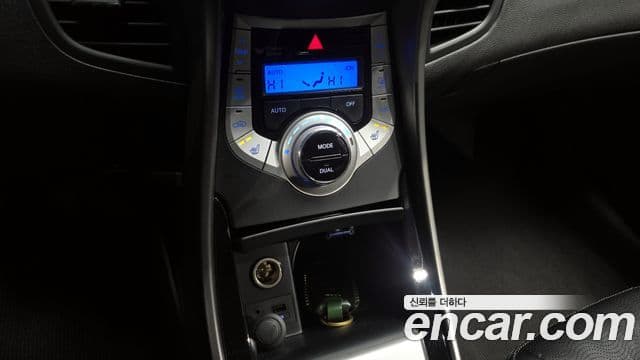 Hyundai Avante MD Premier, 2012 16