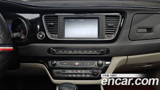 Kia All New Carnival Prestige, 2017 14