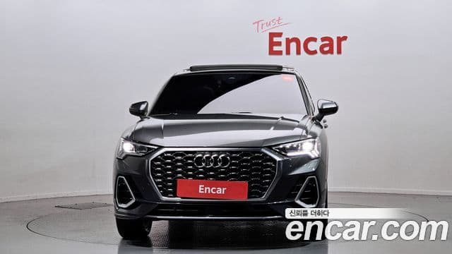 Audi Q3 (F3) 35 TDI Premium Sportback, 2022 3